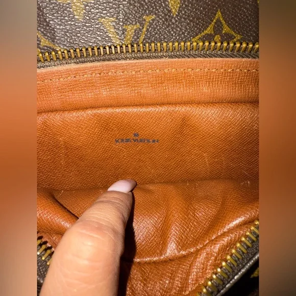 Louis Vuitton Brown Crossbody Bag - Picture 11 of 12